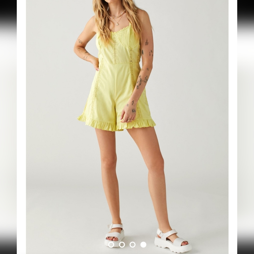 Urban Outfitters UO juliette lace insert romper sun yellow nwt S